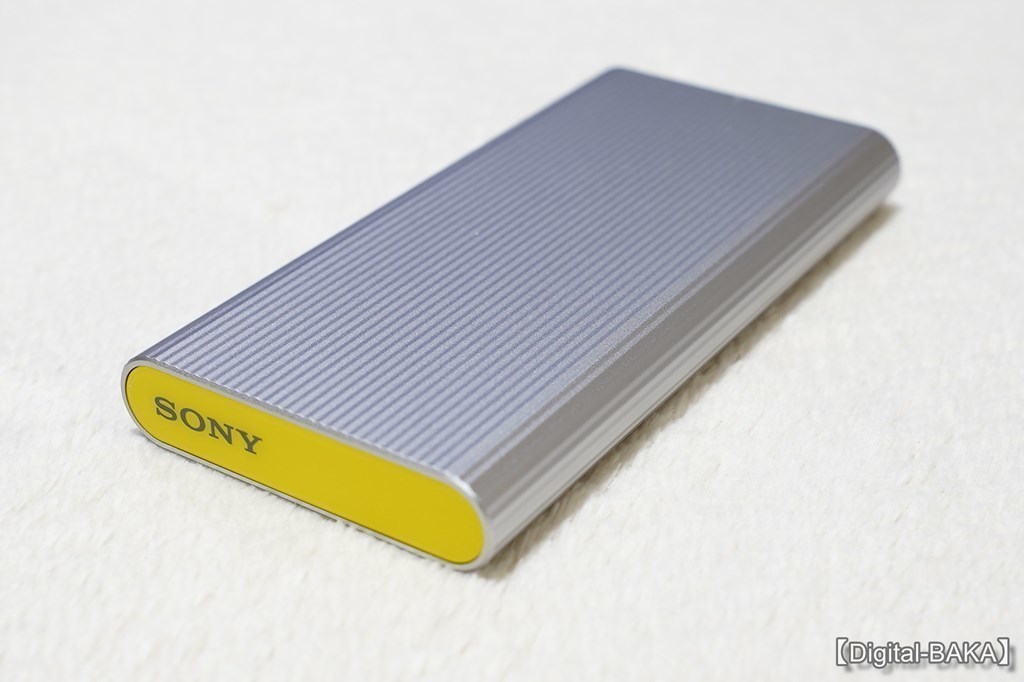 SONY SONY ポータブルSSD 1TB SL-M1 シルバー [管理:1000023129