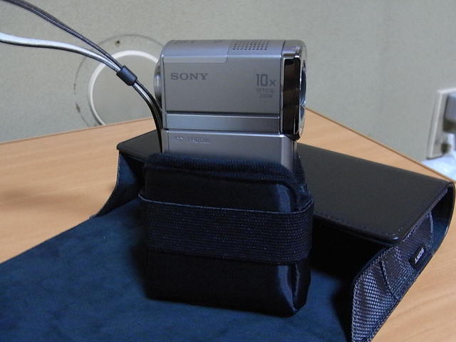 SONY HDハンディカム 「HDR-TG5V」 レポート1 (開封編
